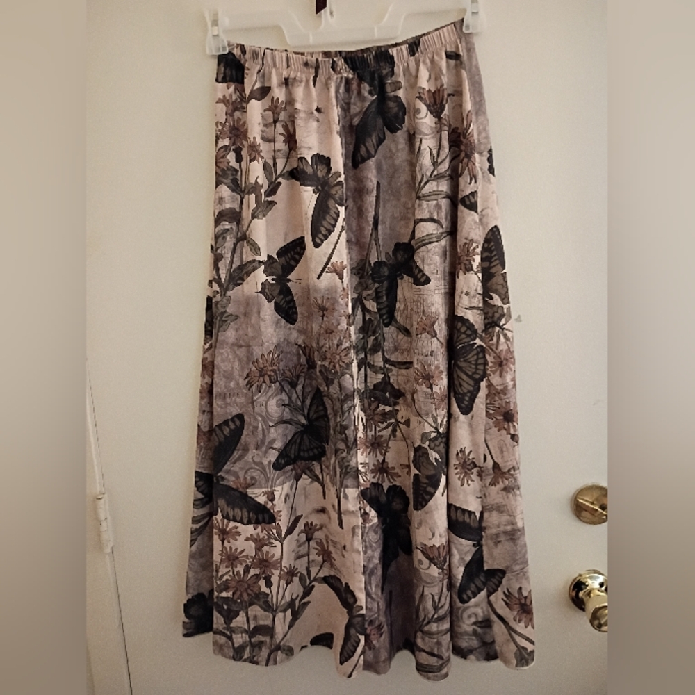 ROMNE Maxi Skirt
